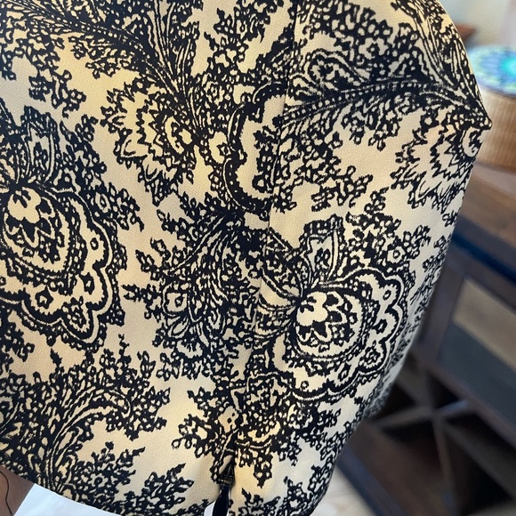 Ann Taylor Silk Blouse - Picture 2 of 10